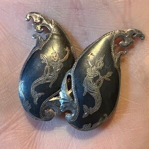 Sterling Silver Vintage Siam Niello Hindu Goddess Clip on Earrings